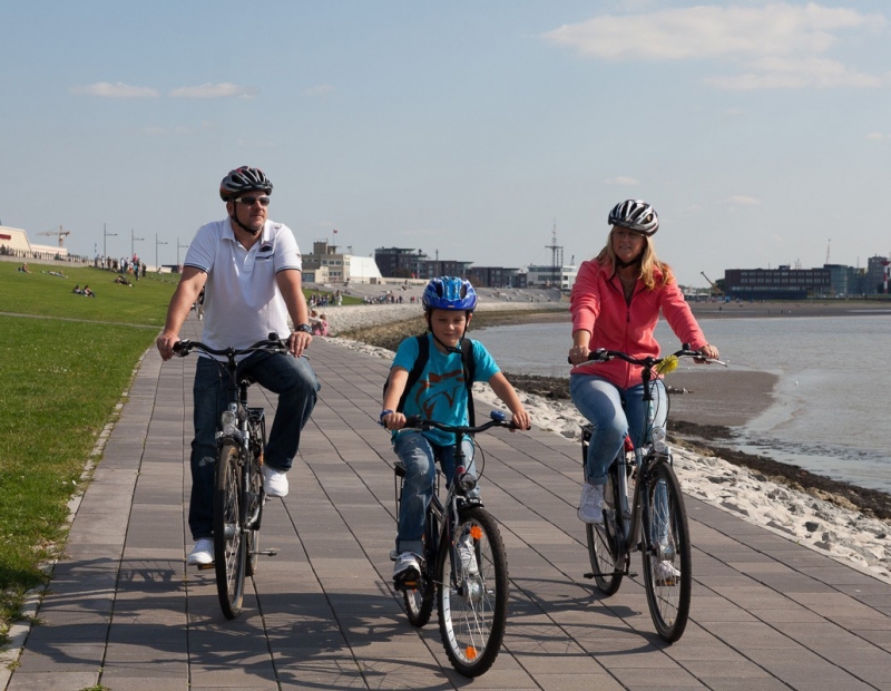Estate 2021 un mare di vacanze da Rimini a Riccione Importanti passi avanti sono stati svolti per l'ammodernamento di tutto il litorale da Rimini a Riccione fino a Misano, Portoverde e Cattolica